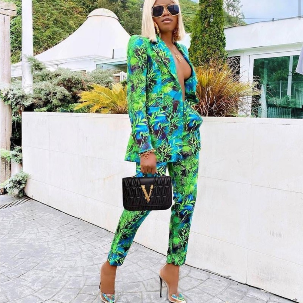 Green pants suit